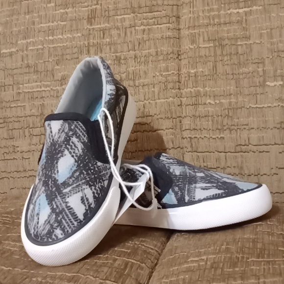 #542Brand new Lily&Dan Memory Foam Canvas Slip On Children's Shoes.9/10 - Picture 2 of 7